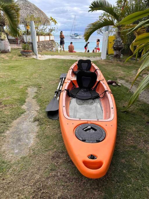 Meri Lodge Huahine Fare Exterior photo