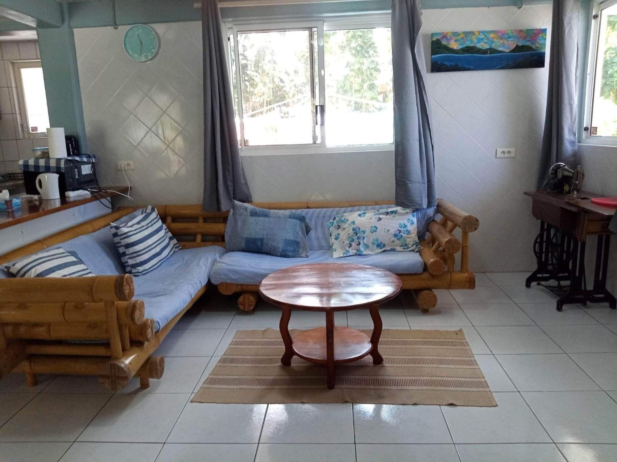 Meri Lodge Huahine Fare Exterior photo